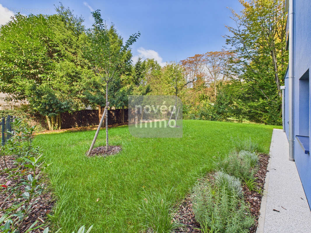 Appartement d'exception, magnifique T5 avec jardin au bord de l'eau - photo 2