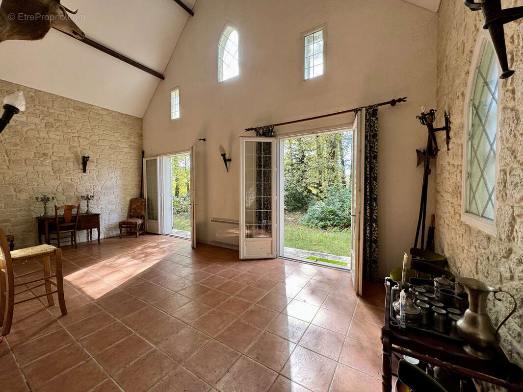 Maison à MARTIGNAS-SUR-JALLE