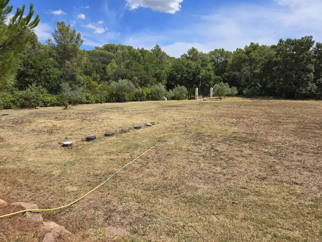 Maison à SOLLIES-PONT