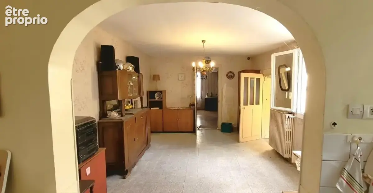 Maison 116 m² – F5 + F2 – Terrain 836 m² – Garage et dépendances - photo 6