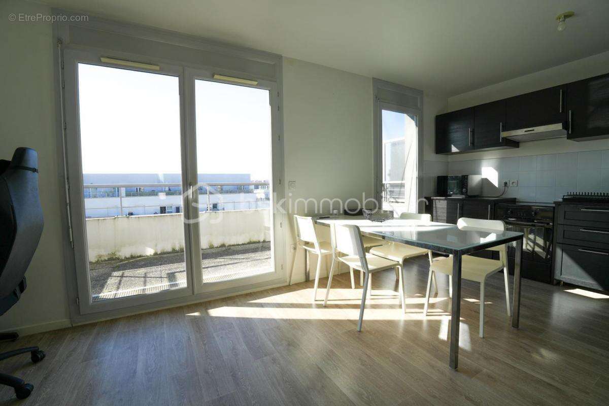 Appartement à CHOISY-LE-ROI