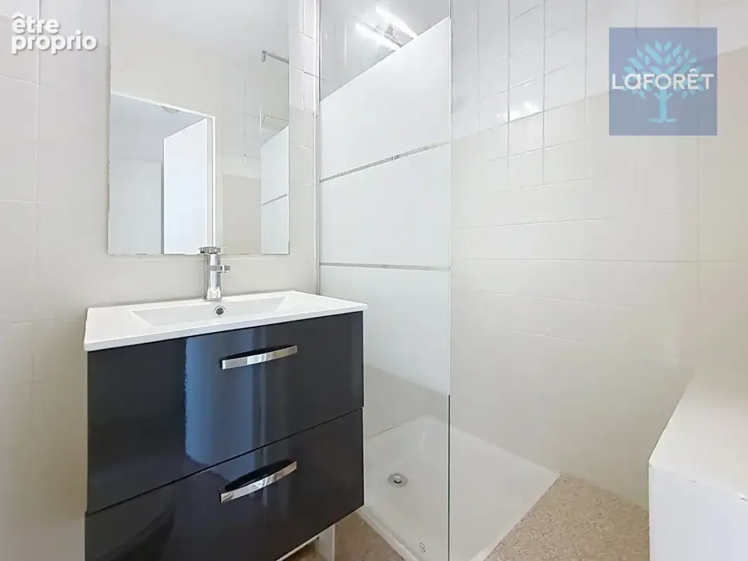 Studio rénové - très lumineux - 21,42 m² -bas du parc impérial - photo 5