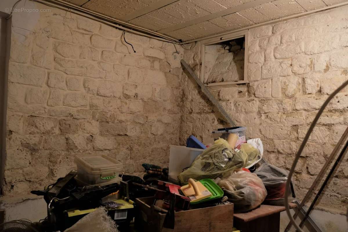 Commerce à PARIS-10E