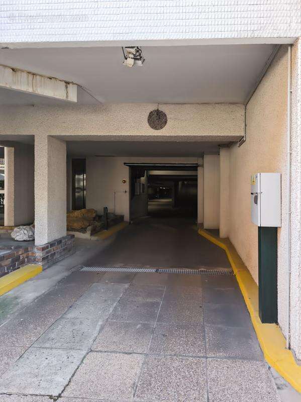 Parking à PARIS-20E