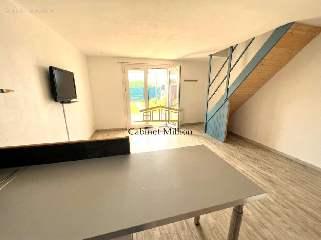 Maison T3 en résidence sécurisée - photo 4