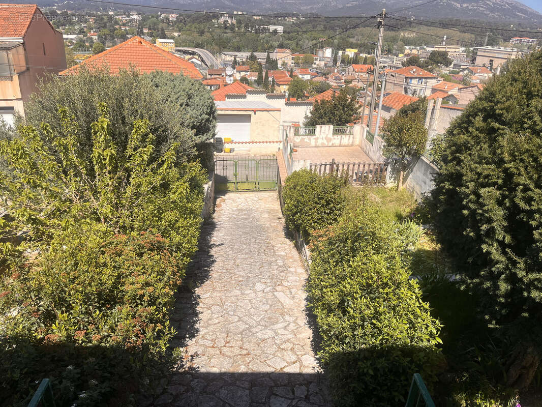 Maison à MARSEILLE-11E