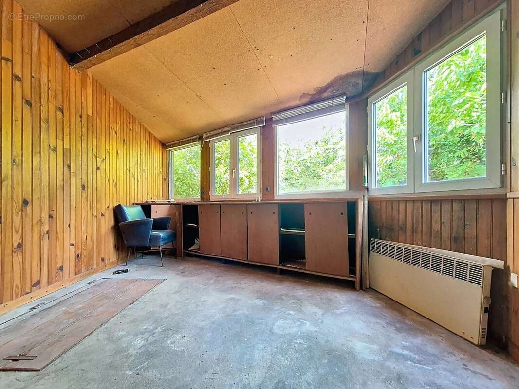 Maison à NOGENT-SUR-VERNISSON