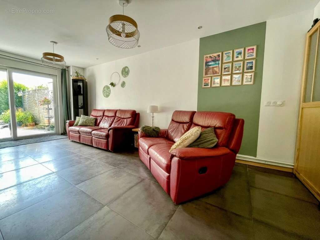 Maison à WAMBRECHIES