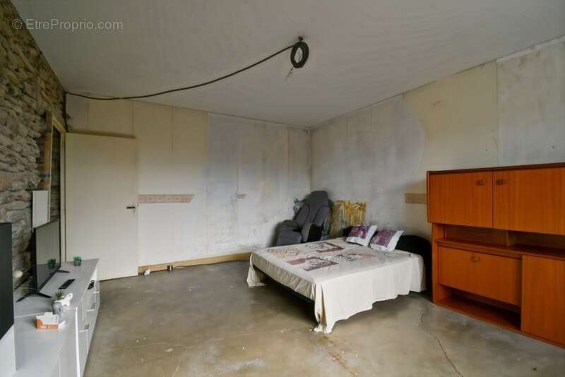 Maison à SAINT-SATURNIN