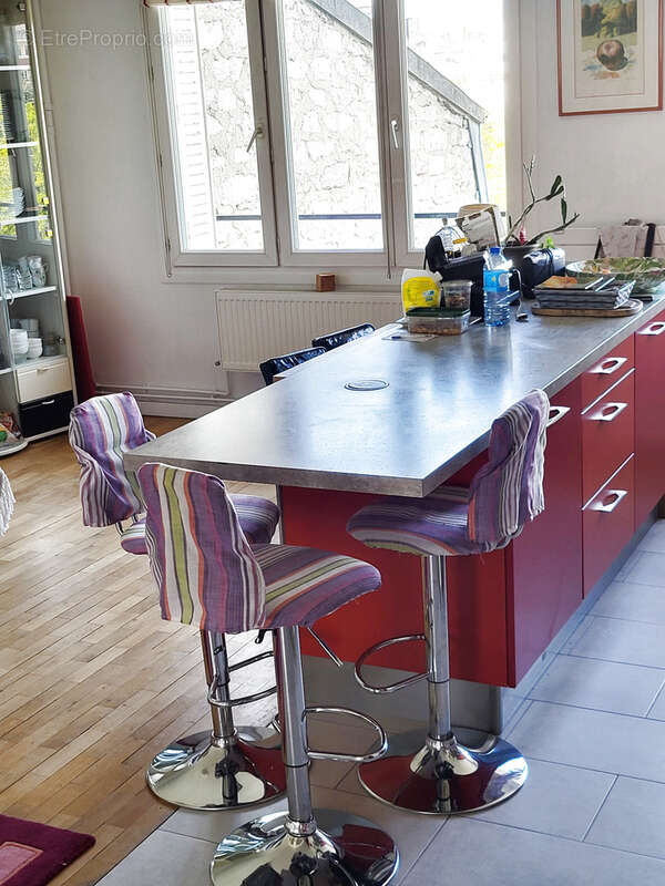Appartement à PARIS-20E