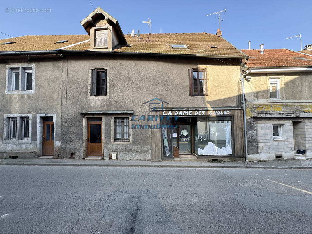Appartement à ROUGEMONT