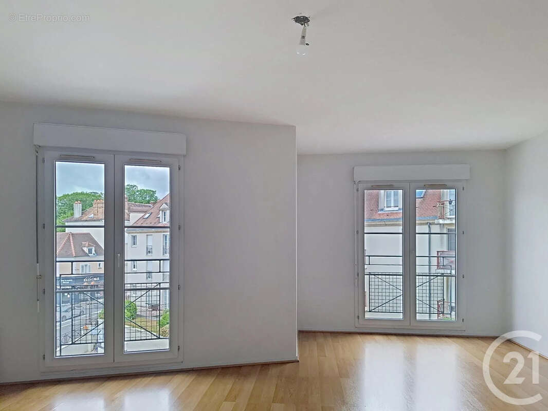 Appartement à MELUN