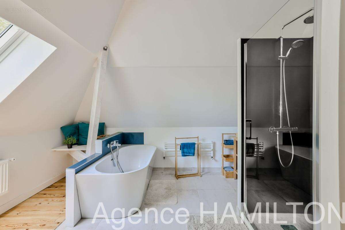 Maison à L'ETANG-LA-VILLE