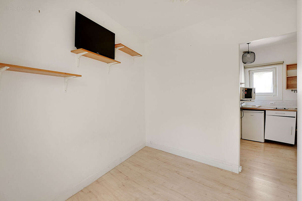 Appartement Paris 1 pièce(s) 14 m2 - photo 7