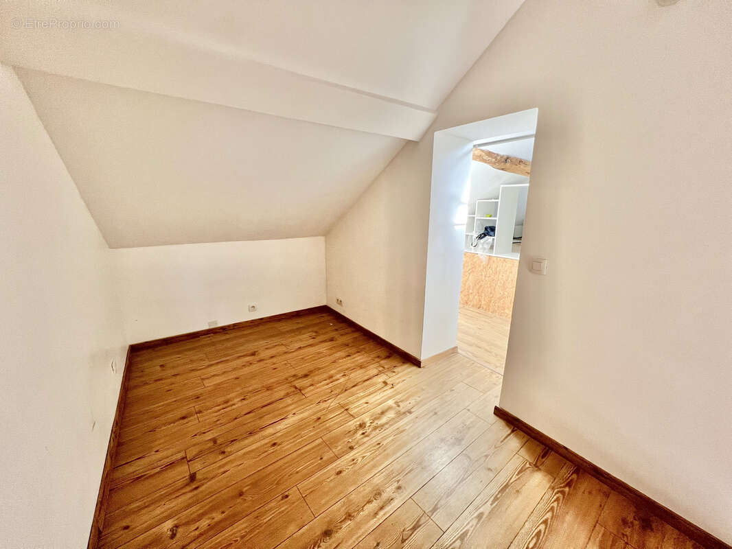 Appartement à SAINTE-TULLE