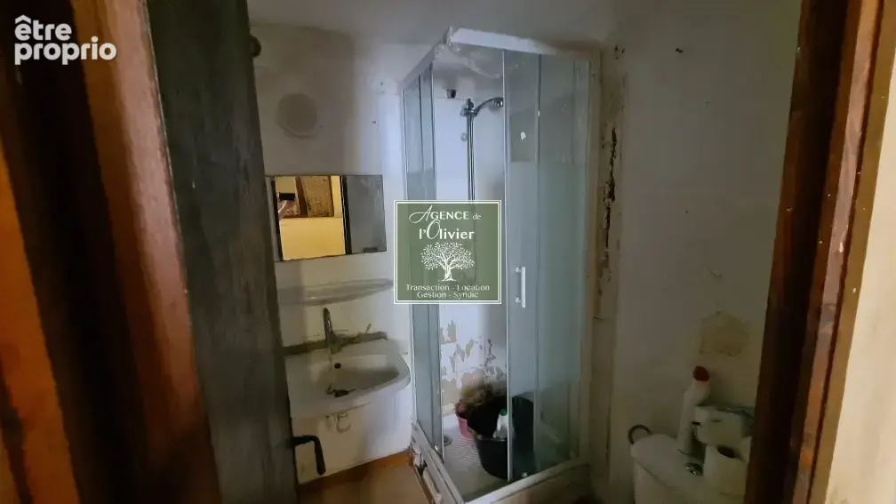 Vente d'un studio à rénover à la Roquette - Arles - photo 6