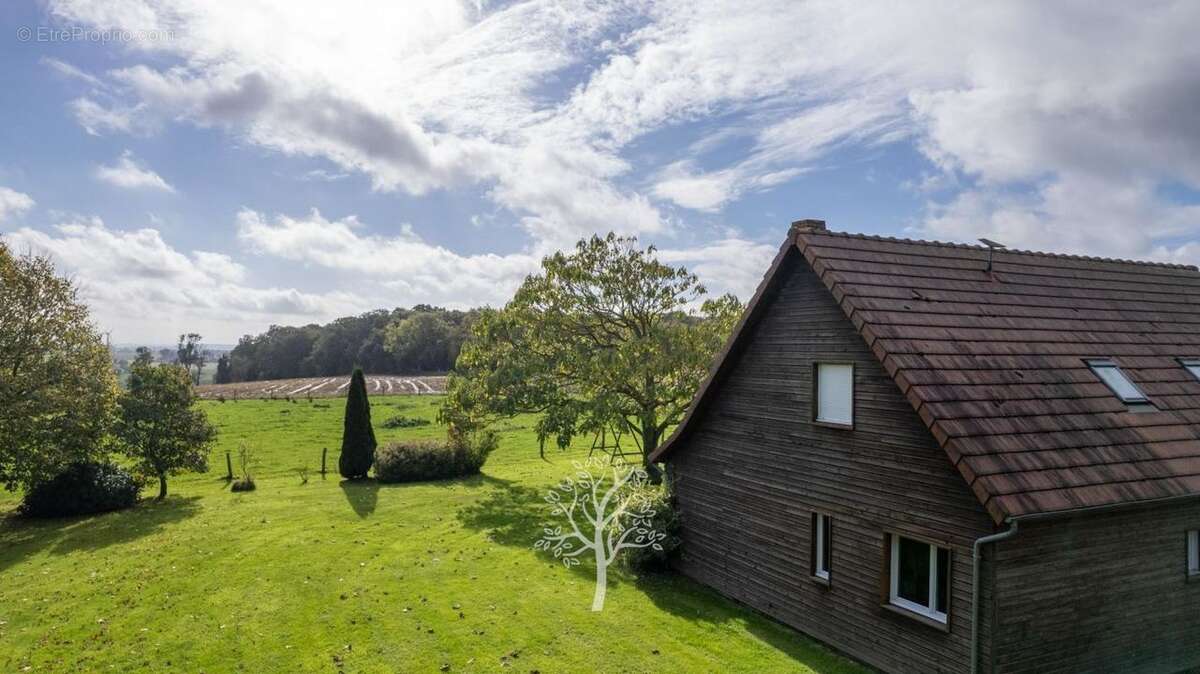 Maison à VARENGEVILLE-SUR-MER
