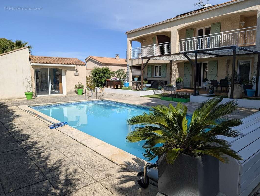 Maison à COLOMBIERS
