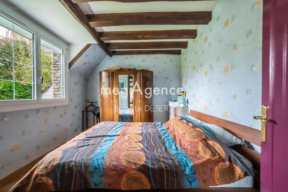 Maison à TORCE-EN-VALLEE