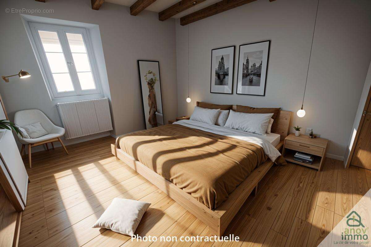 Maison à MONTMOREAU-SAINT-CYBARD