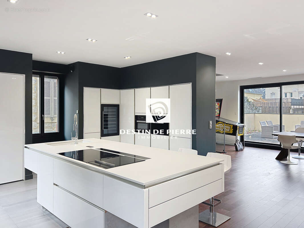 Autre à BRIVE-LA-GAILLARDE