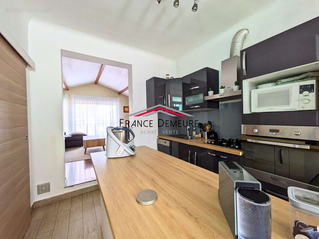 Maison à MONTIGNY-LES-CORMEILLES