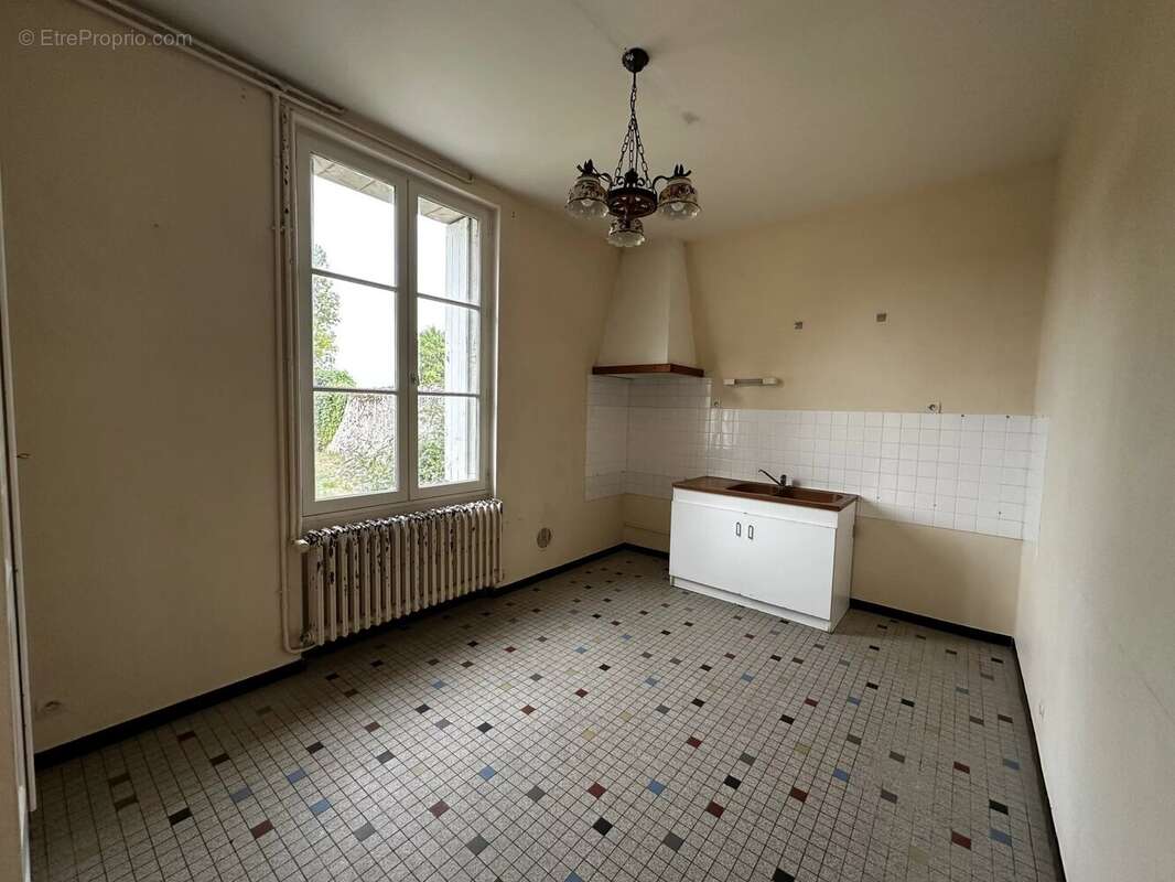Ancienne poste - channay sur lathan - photo 2