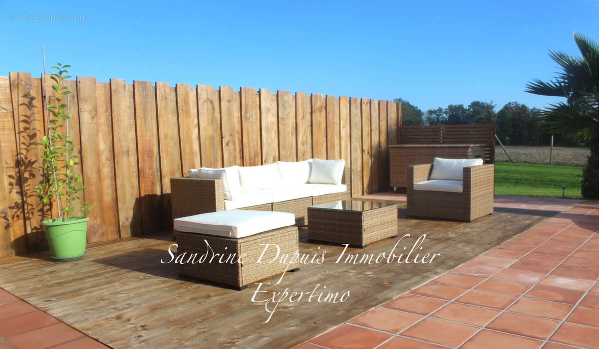 Maison à CHERMIGNAC