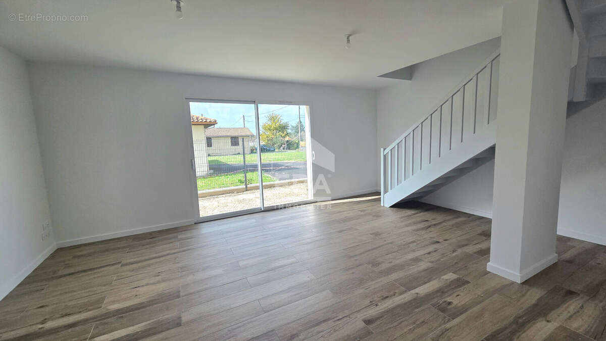 Maison à BELIN-BELIET