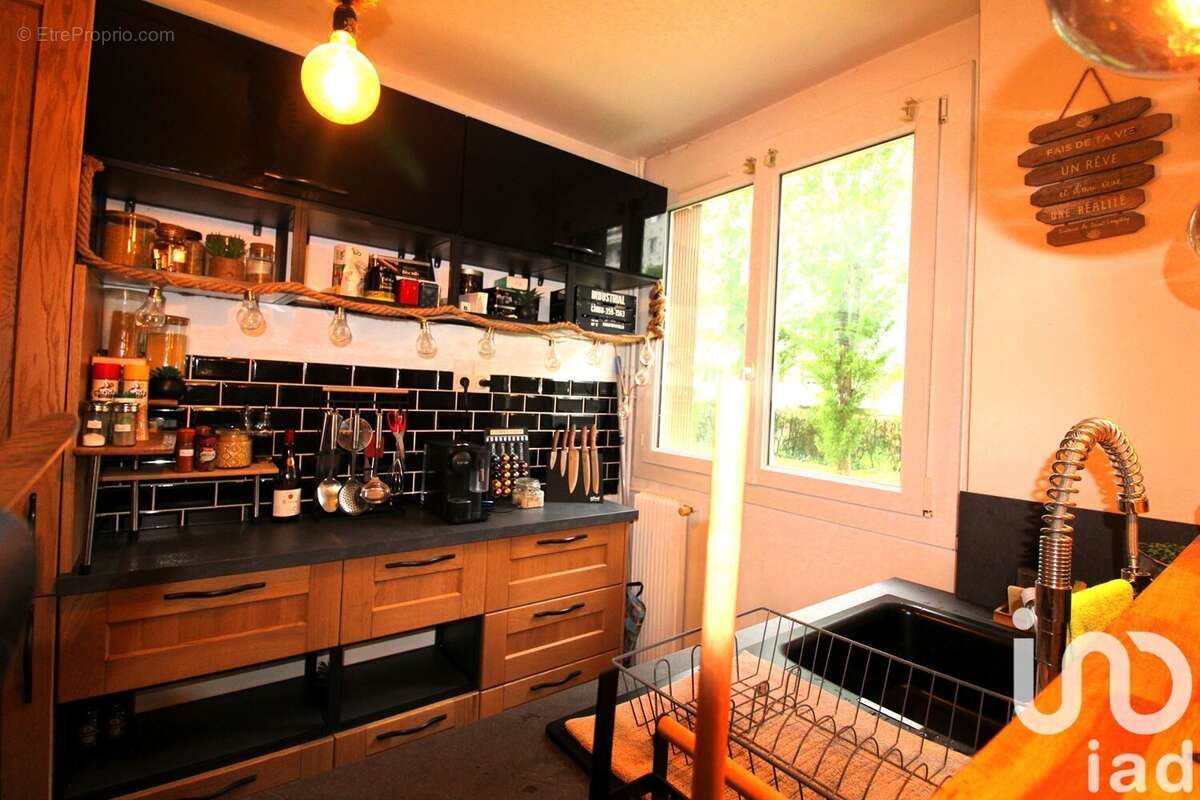 Photo 5 - Appartement à COMBS-LA-VILLE