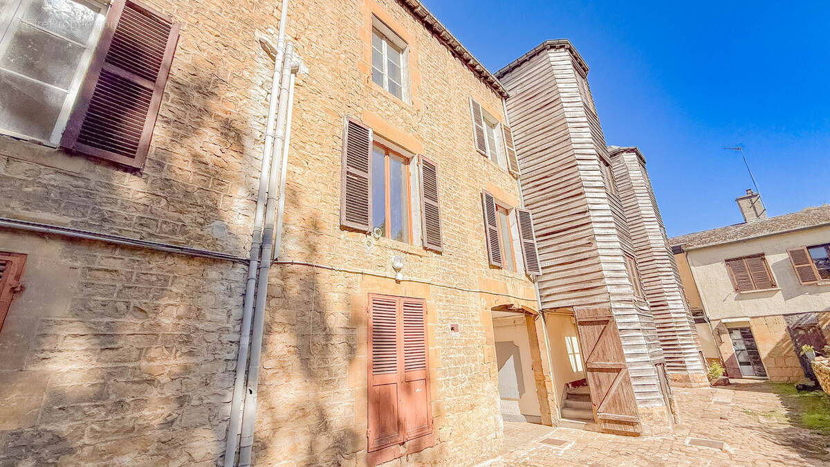 Appartement à SEDAN