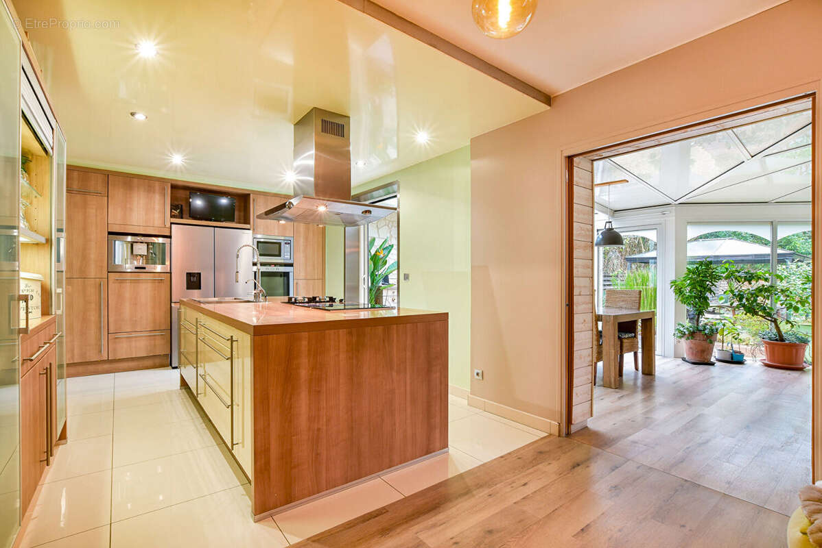 Maison à CHAUMES-EN-BRIE