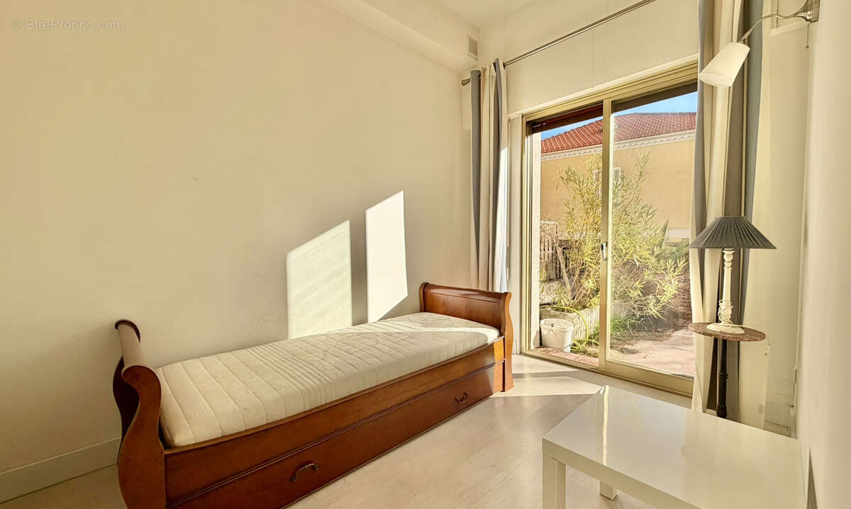 Appartement à HYERES