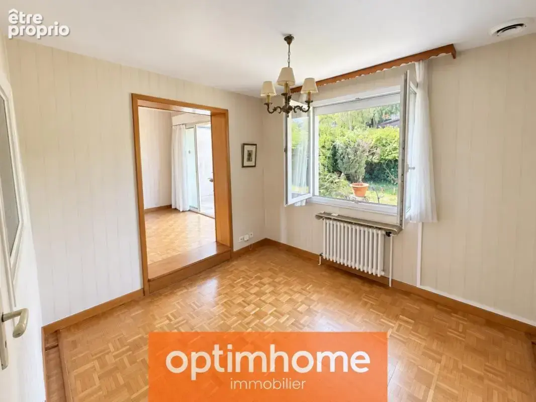  Maison de 115 m² avec deux garages, au calme dans une impasse - photo 9