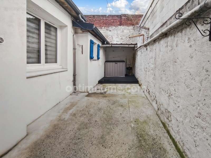 Maison à SAINT-QUENTIN