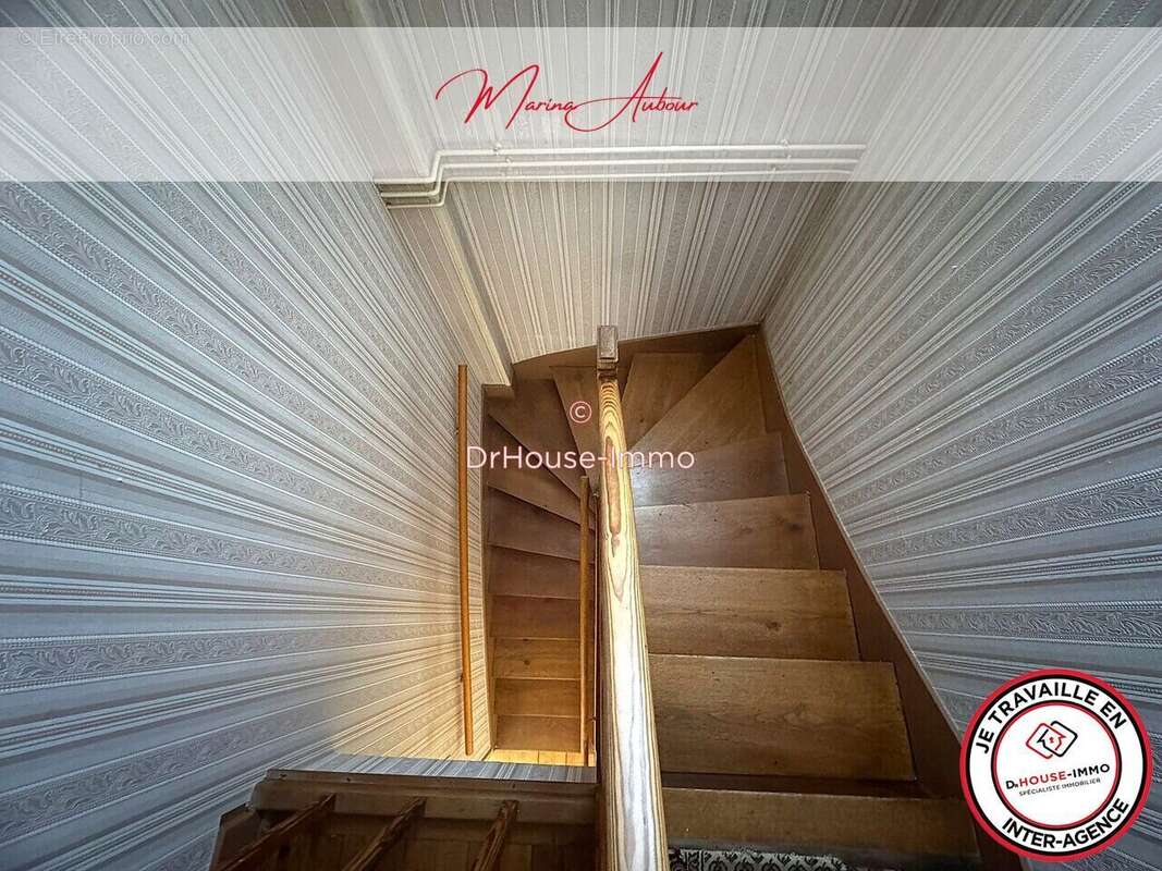 Maison 100 m² à Vouille  - photo 80
