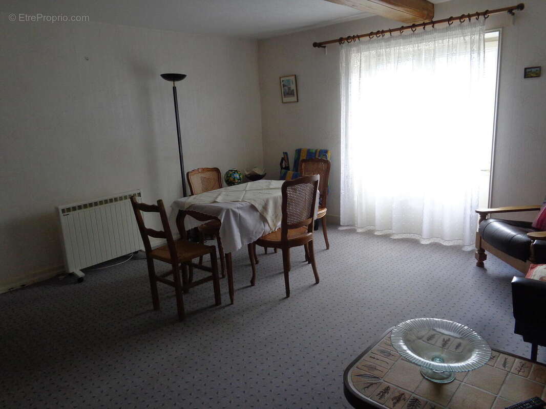 Photo 4 - Maison à SAINT-JUST-D'AVRAY