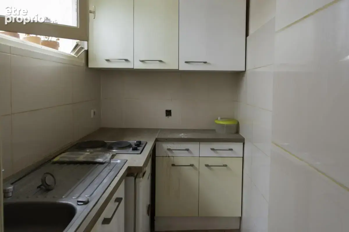 Appartement - 28 m² - Antibes (06) - photo 4