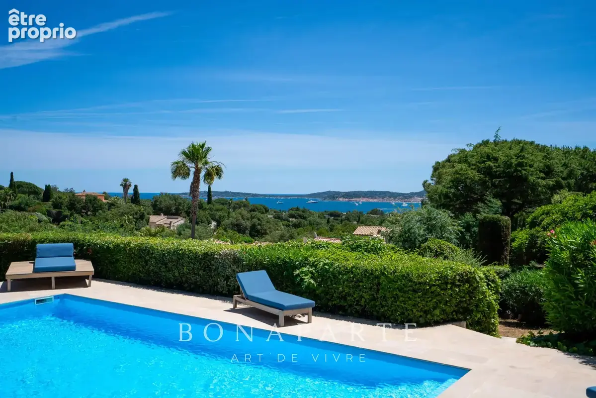 GRIMAUD - Propriété style Belle Epoque - Vue mer face à Saint-Tropez - photo 1