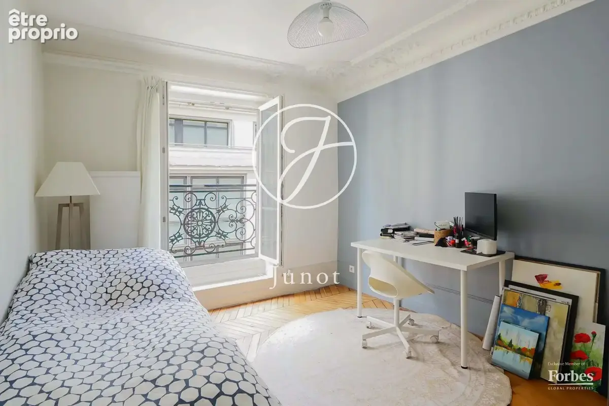 Paris 9e - NOTRE-DAME-DE-LORETTE - Appartement - 97,44m² Carrez - 2 chambres - Rénové - photo 14