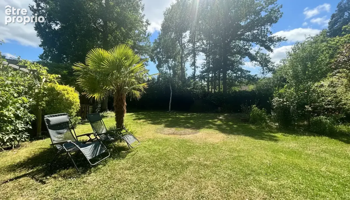 Photo Terrain à Plaisir au prix de 199 000€