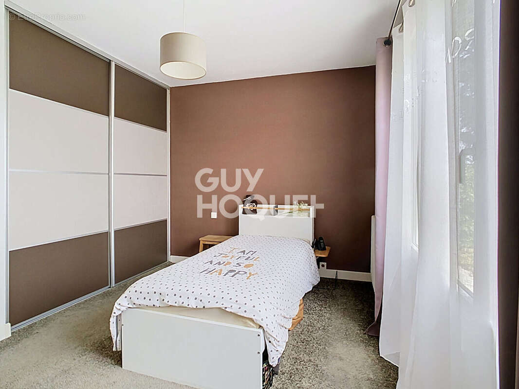 Maison plain-pied, 3 chambres, sous sol total à Crépy-en-Valois - photo 6