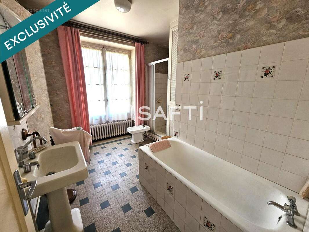 Photo 7 - Maison à SAINT-GERMAIN-DU-SALEMBRE