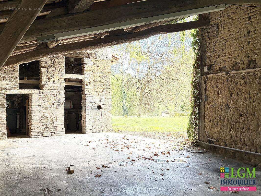 Maison à LISLE-SUR-TARN