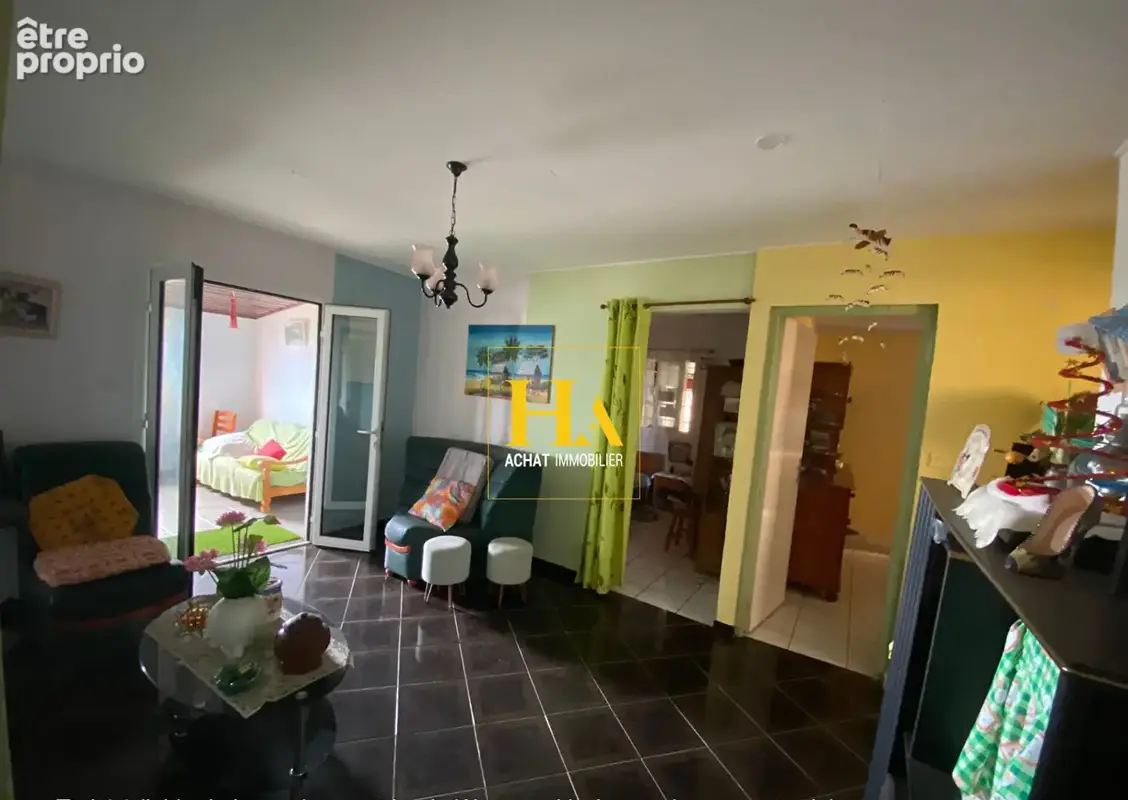Maison à LES TROIS-BASSINS