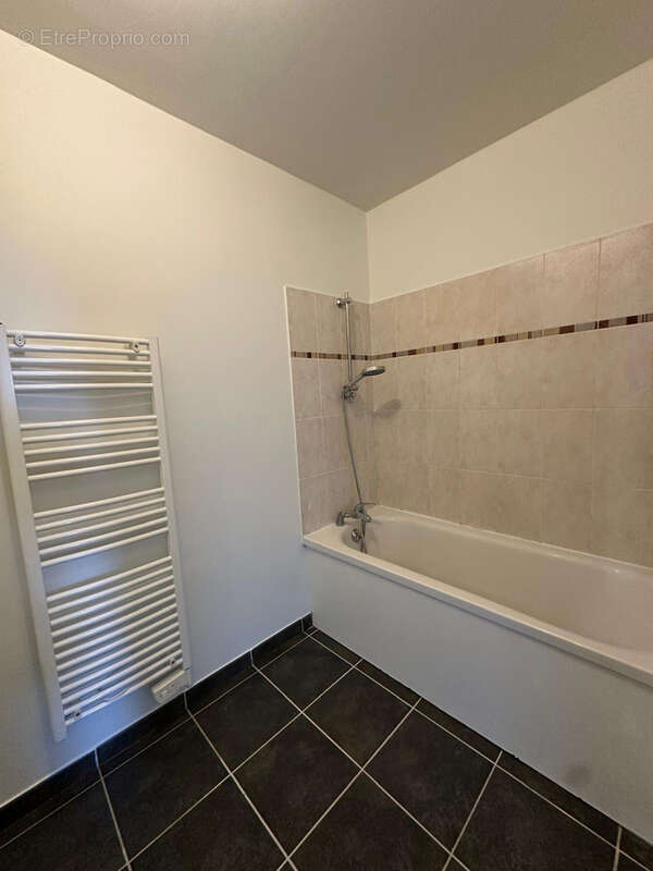 Appartement à ALBY-SUR-CHERAN