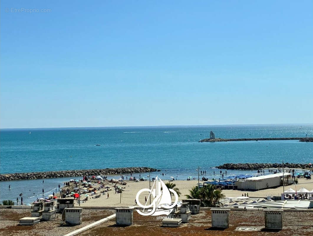 T2 1ère ligne  53 m2 entièrement rénové    Vue Panoramique Mer   La Grande Motte - photo 9