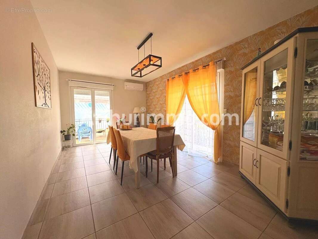 Maison à SAINT-CHINIAN