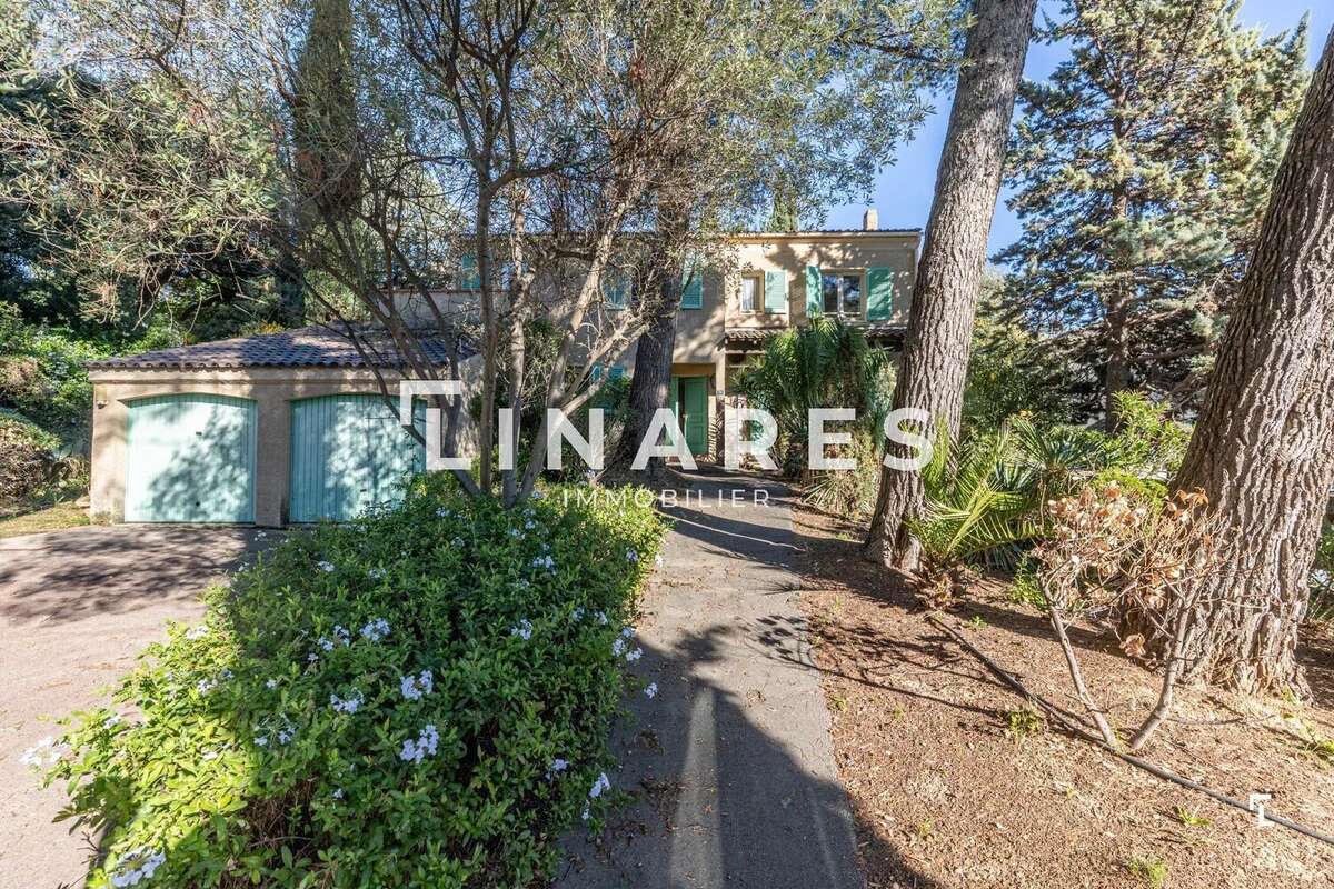 Maison à MARSEILLE-11E