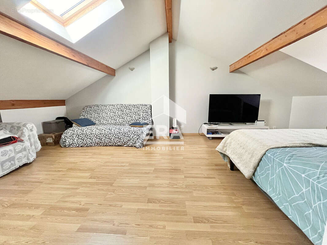 Maison à SARTROUVILLE